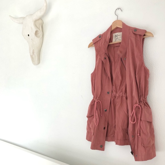 Urban Outfitters Jackets & Blazers - Blush Soft Cargo Vest